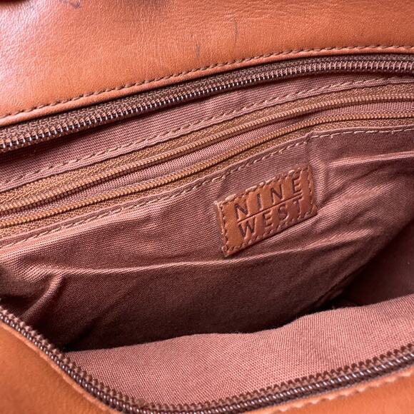 Nine West Leather Shoulder Bag Purse Hand Painted Blue Crab Coastal Marine Beach - Picture 4 of 16